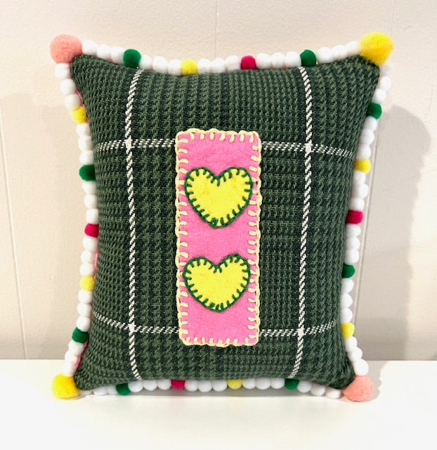 Pillow finishing