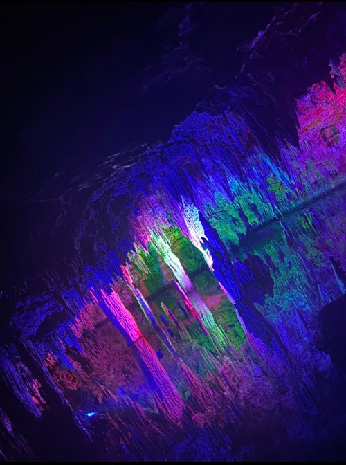 'Meramec Caverns' Framed Photograph